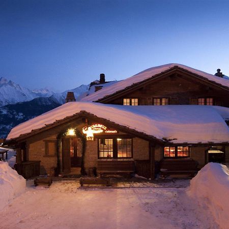 Hotel Ristoro Vagneur Saint Nicolas Exteriör bild