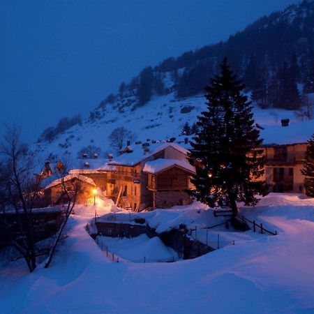 Hotel Ristoro Vagneur Saint Nicolas Exteriör bild